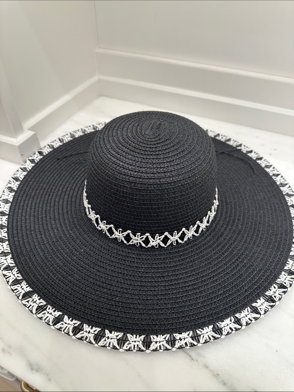Black Wide-Brim Straw Sun Hat with White Braid Detail
